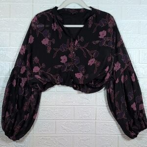 Dynamite Black and Purple Floral‎ Crop Blouse